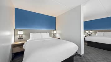 Escritorio y espacio para trabajar con laptop