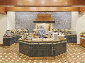 Bữa sáng buffet hàng ngày (380 MXN/mỗi người)