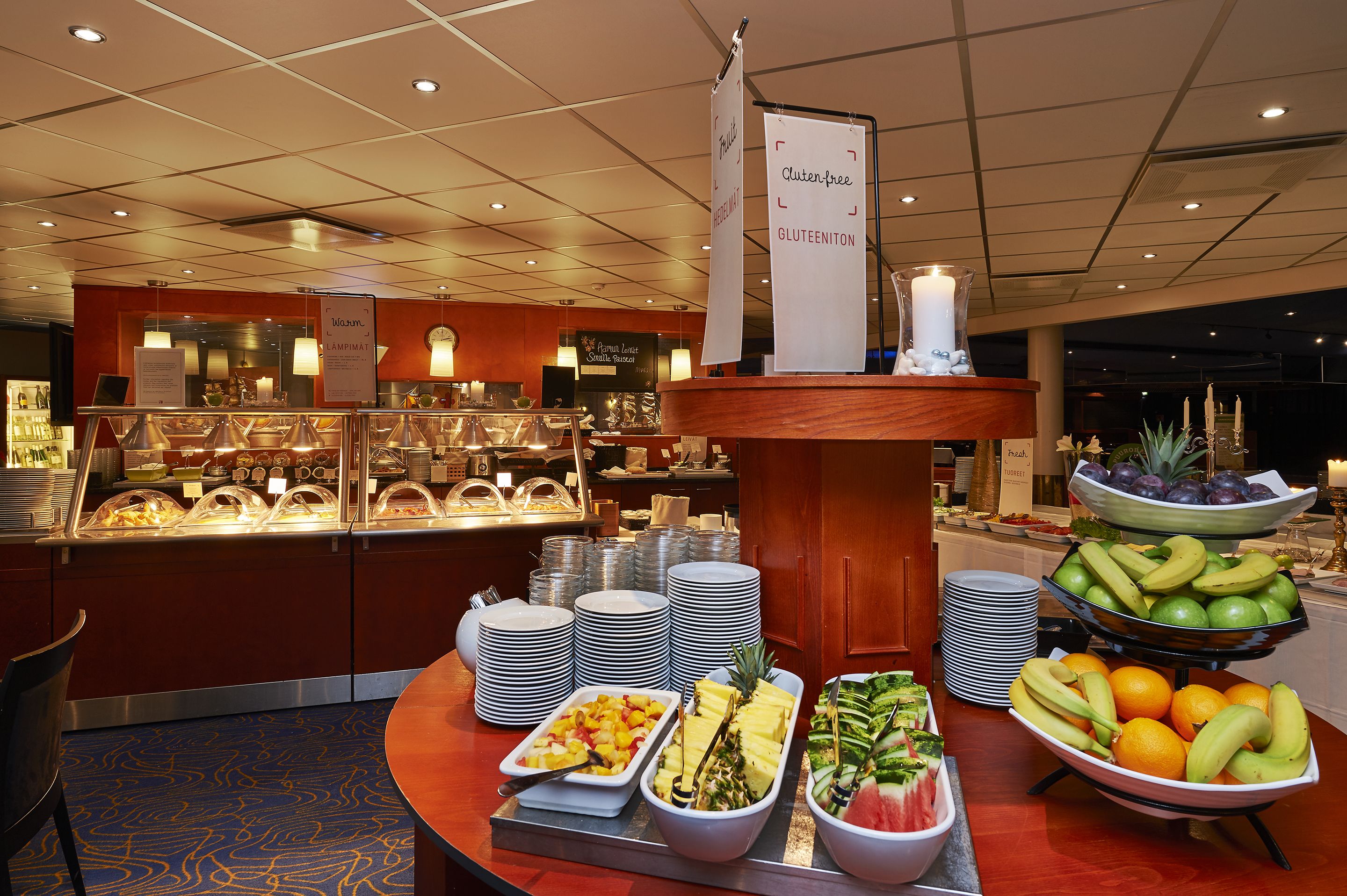 Daily buffet breakfast (EUR 21 per person)