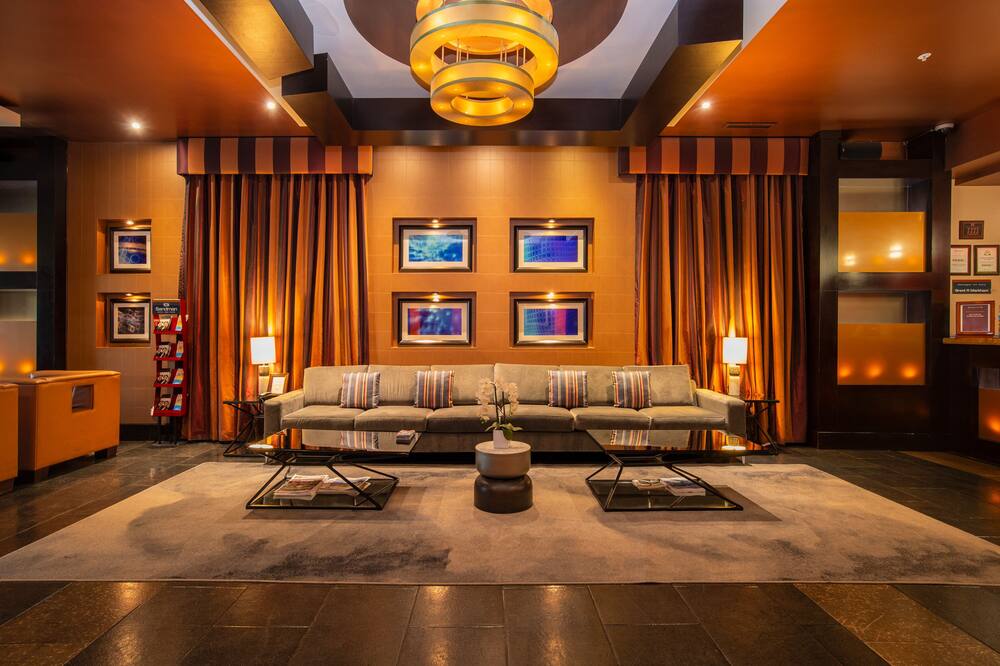 Sandman Suites Vancouver on Davie