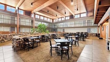 Tägliches inbegriffenes großes Frühstück