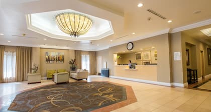 Howard Johnson Hotel&Conf Cntr by Wyndham Fullerton/Anaheim