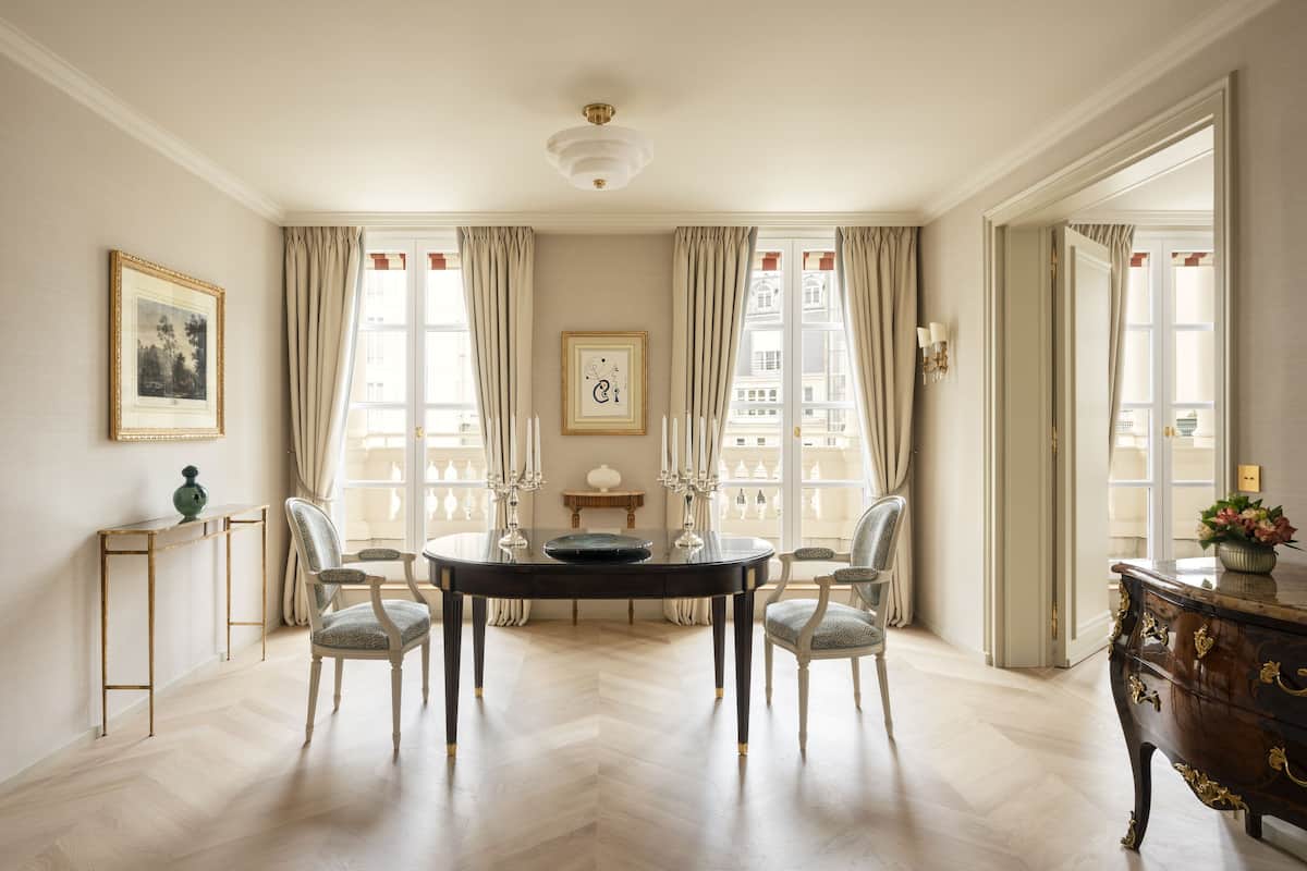 Suite, terras | 1 slaapkamer, lakens van Egyptisch katoen, luxe beddengoed