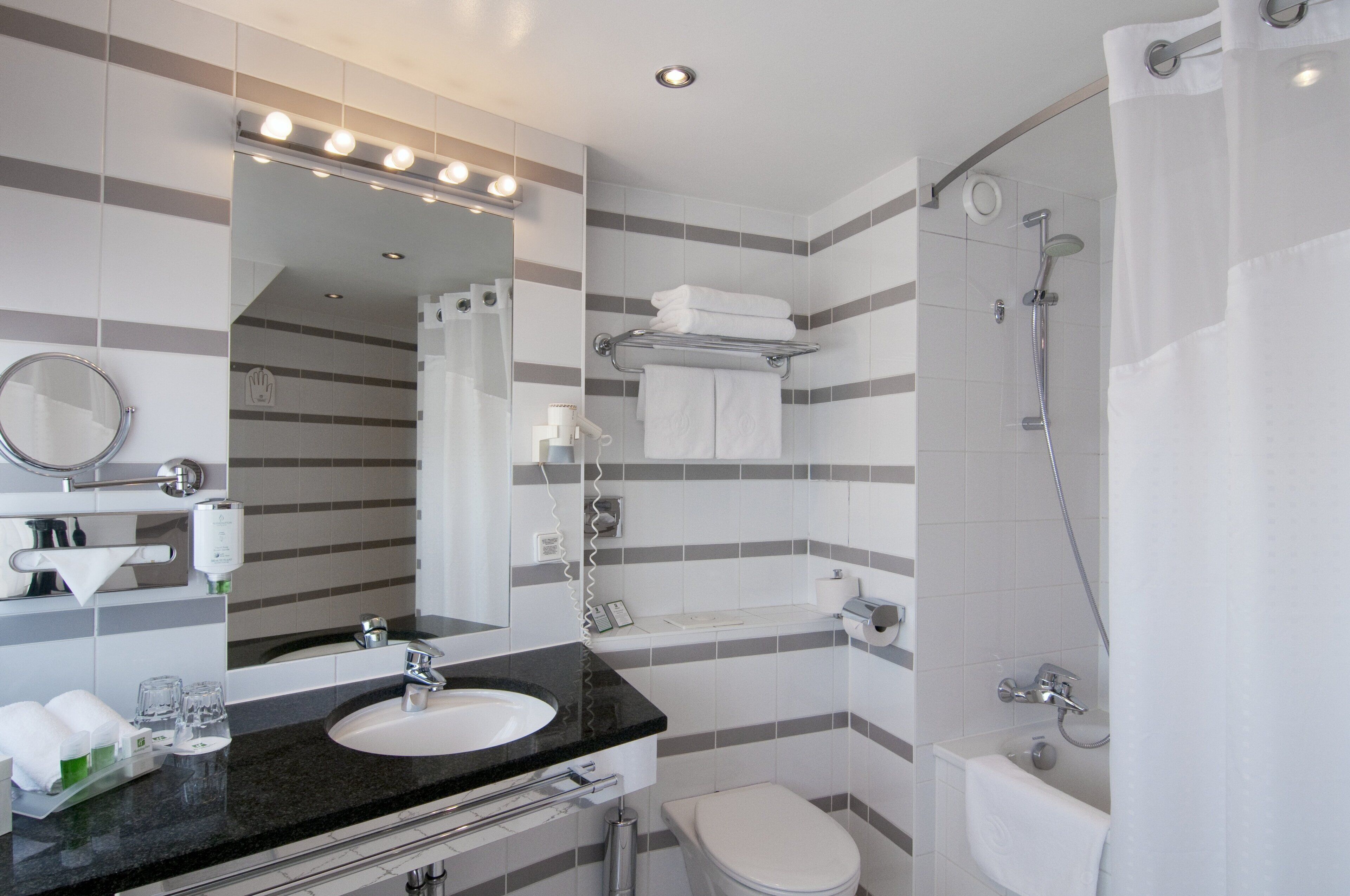 shower, free toiletries, hair dryer, slippers