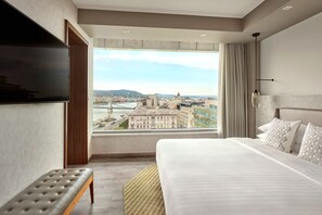 Suite estudio Club, 1 cama doble, no fumadores | Ropa de cama de alta calidad, colchones con acolchado adicional, minibar