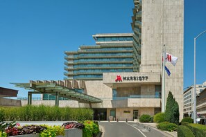 Exterior - Budapest Marriott Hotel (Budapest)