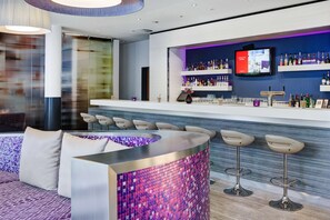 Bar (in der Unterkunft)
