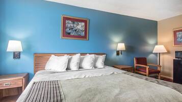 In-room safe, desk, rollaway beds, free WiFi