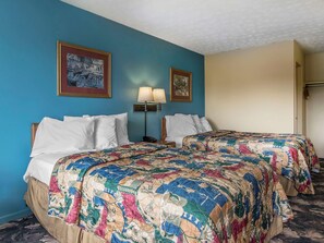 In-room safe, desk, rollaway beds, free WiFi - Rodeway Inn Jackson Northwest (Jackson)