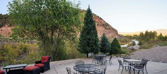 Days Inn by Wyndham Carbondale
