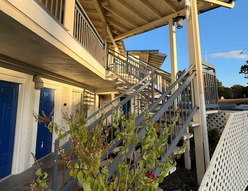 Inn By the Bay Monterey