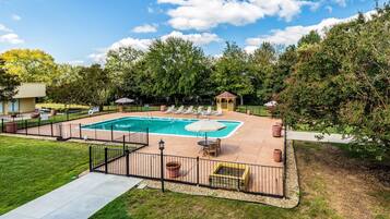 Seasonal outdoor pool