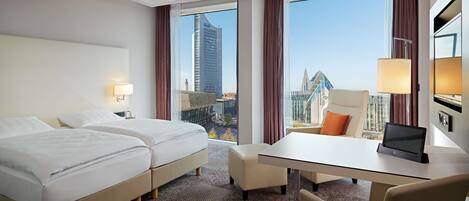 Premium Zimmer - obere Etagen mit Blick auf Augustusplatz