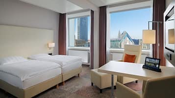 1 bedroom, in-room safe, desk, laptop workspace