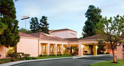 Sonesta Select Los Angeles LAX El Segundo