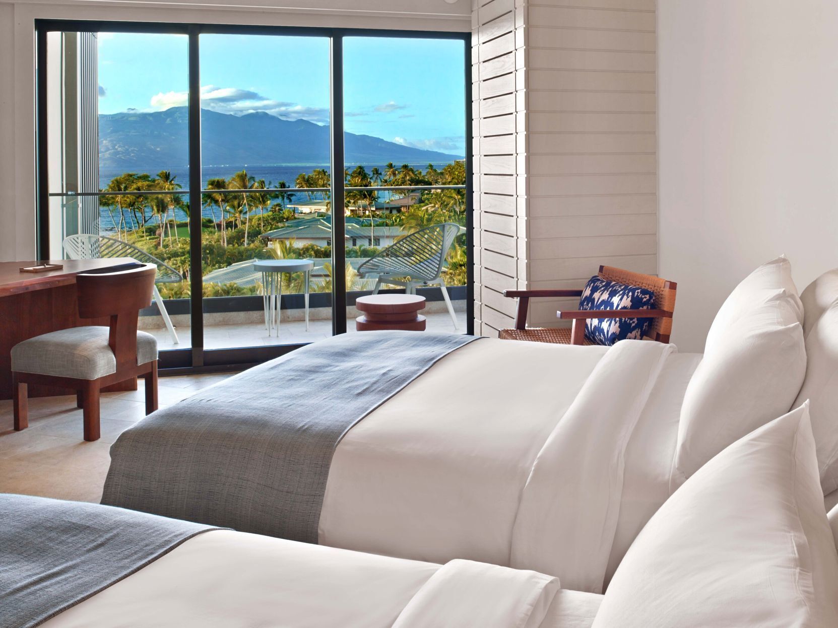 Premium bedding, down comforters, free minibar items, in-room safe