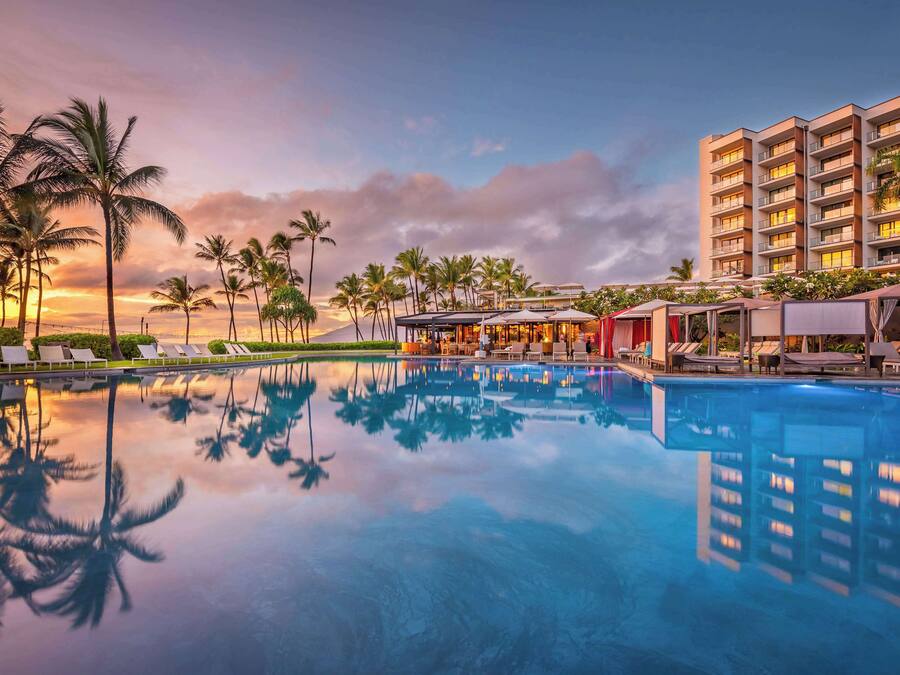 5 outdoor pools, pool cabanas (surcharge), pool umbrellas