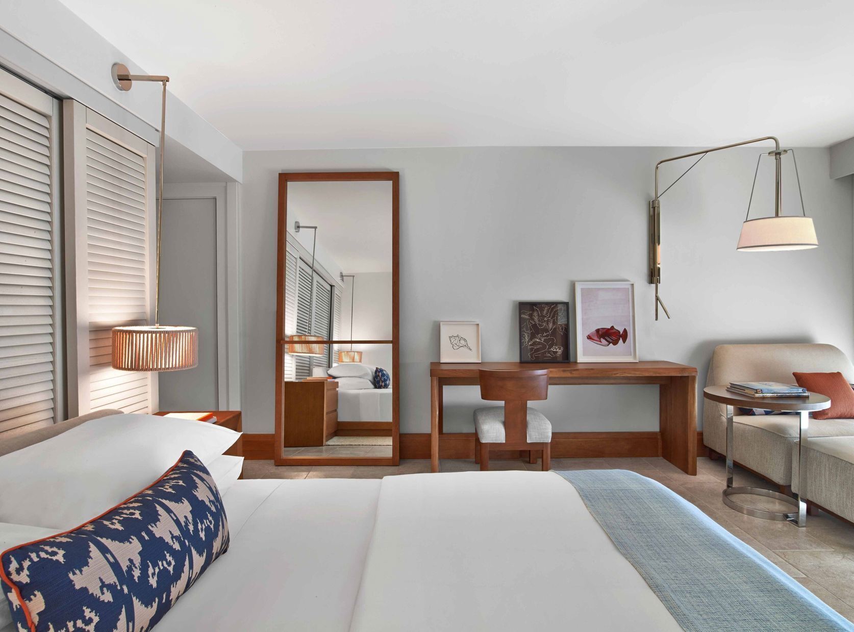 Premium bedding, down comforters, free minibar items, in-room safe