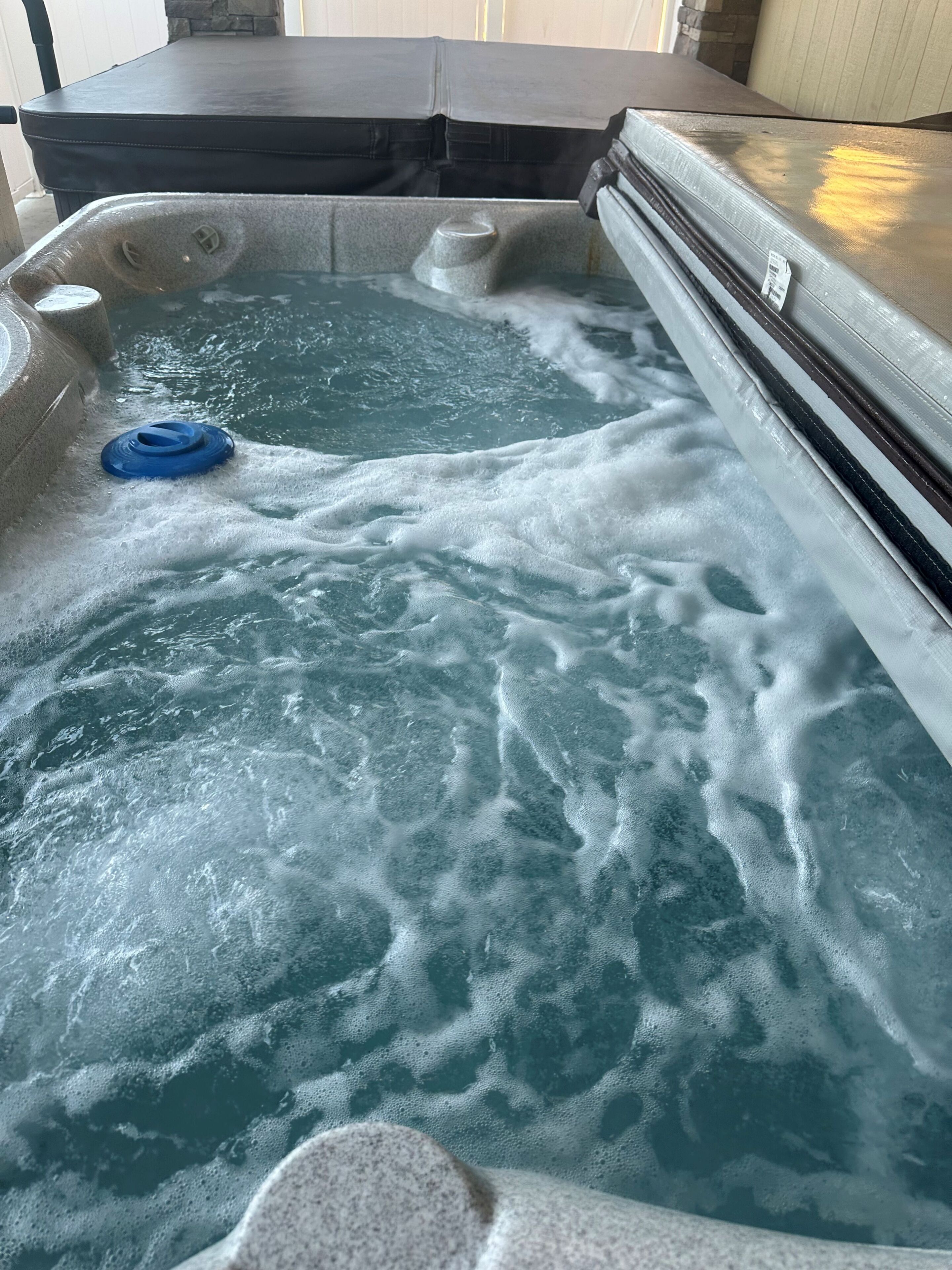 indoor spa tub