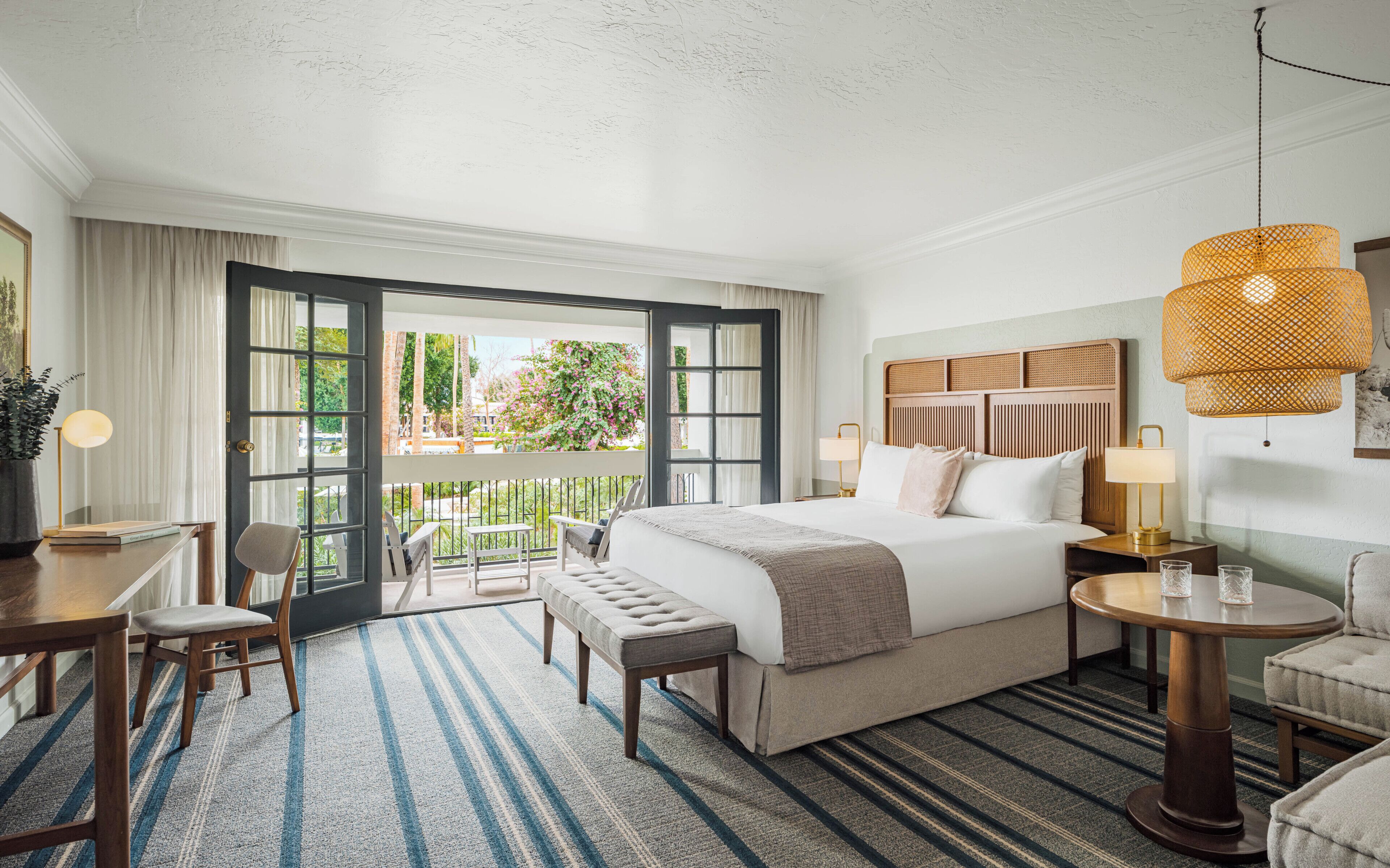 Room, 1 King Bed, Lagoon View | Frette Italian sheets, premium bedding, down comforters, minibar