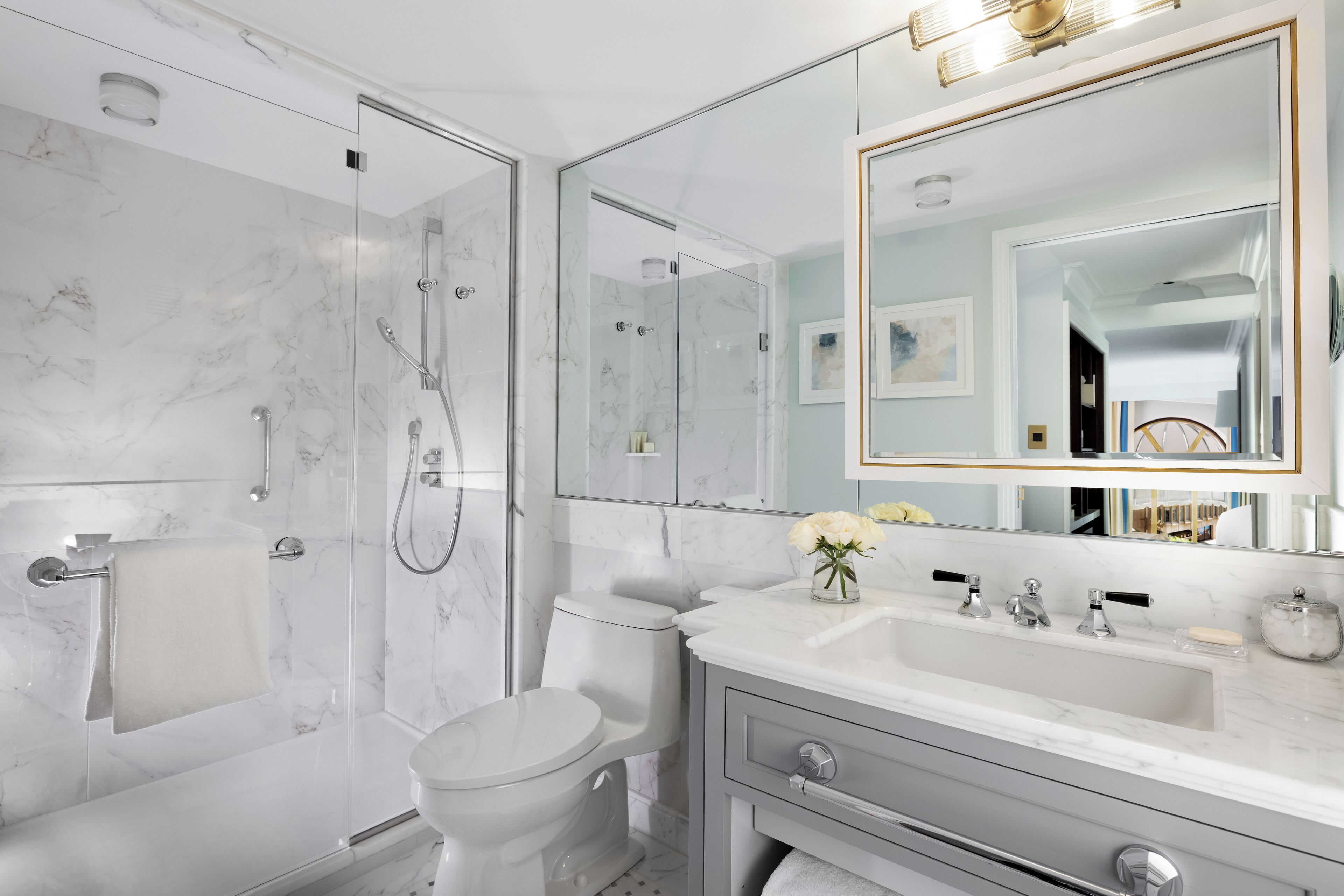 combined shower/bathtub, rainfall showerhead, designer toiletries