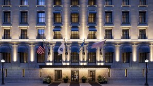 A large, classical building with multiple windows and a prominent entrance. - The Langham, Boston (Boston)