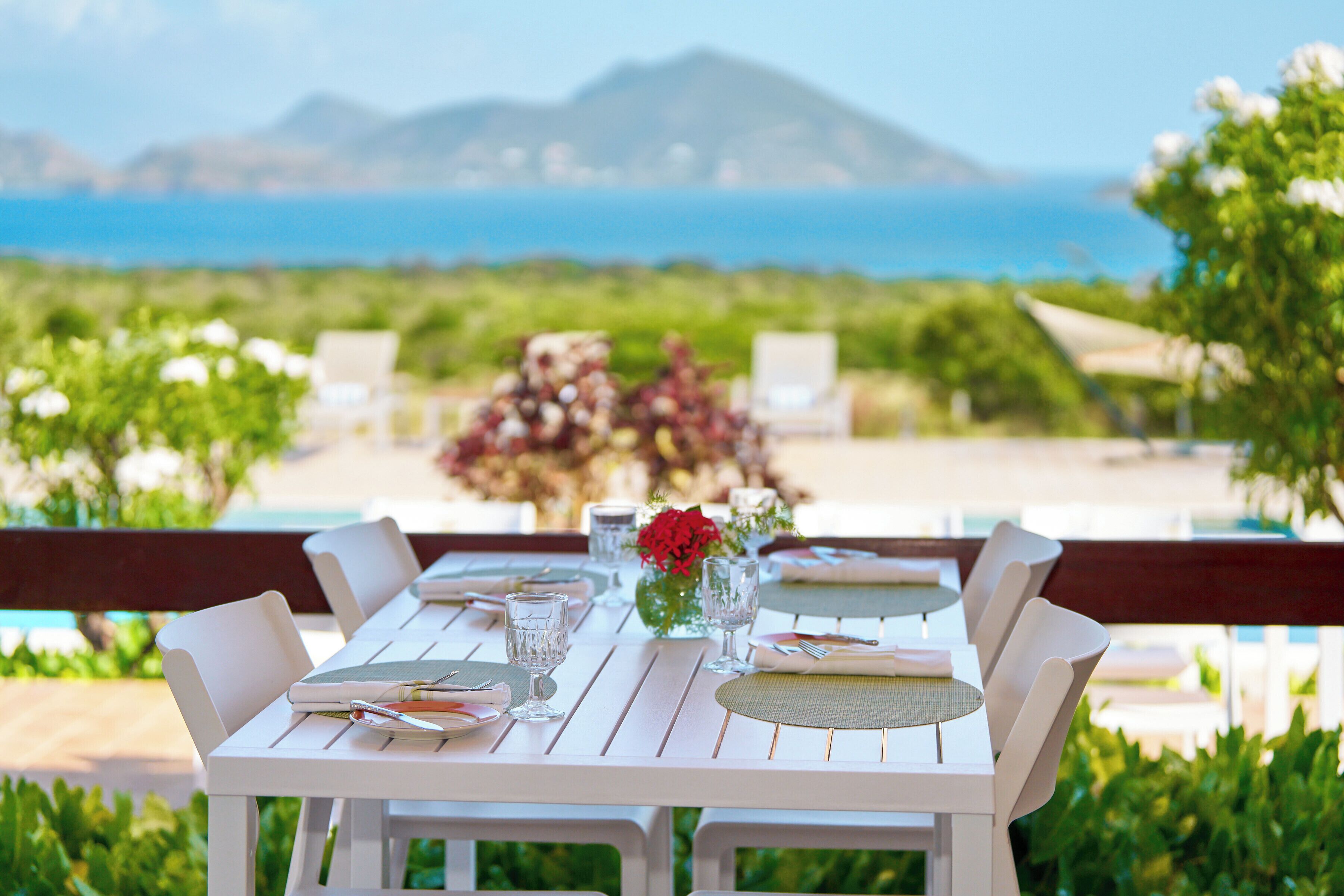 breakfast, lunch, dinner served; international cuisine, pool views