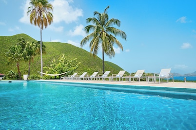 Mount Nevis Hotel