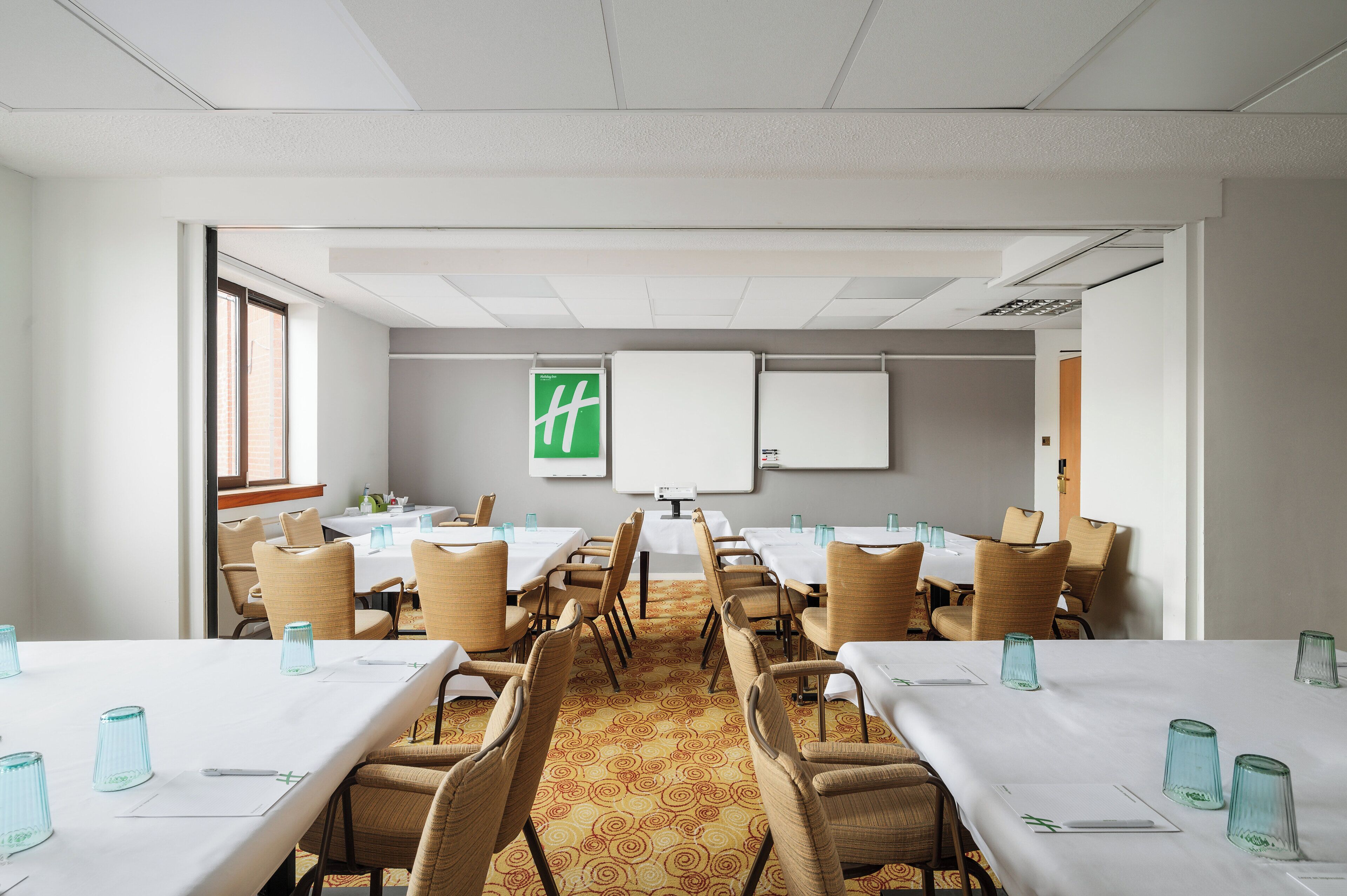 Photo - Holiday Inn Northampton by IHG