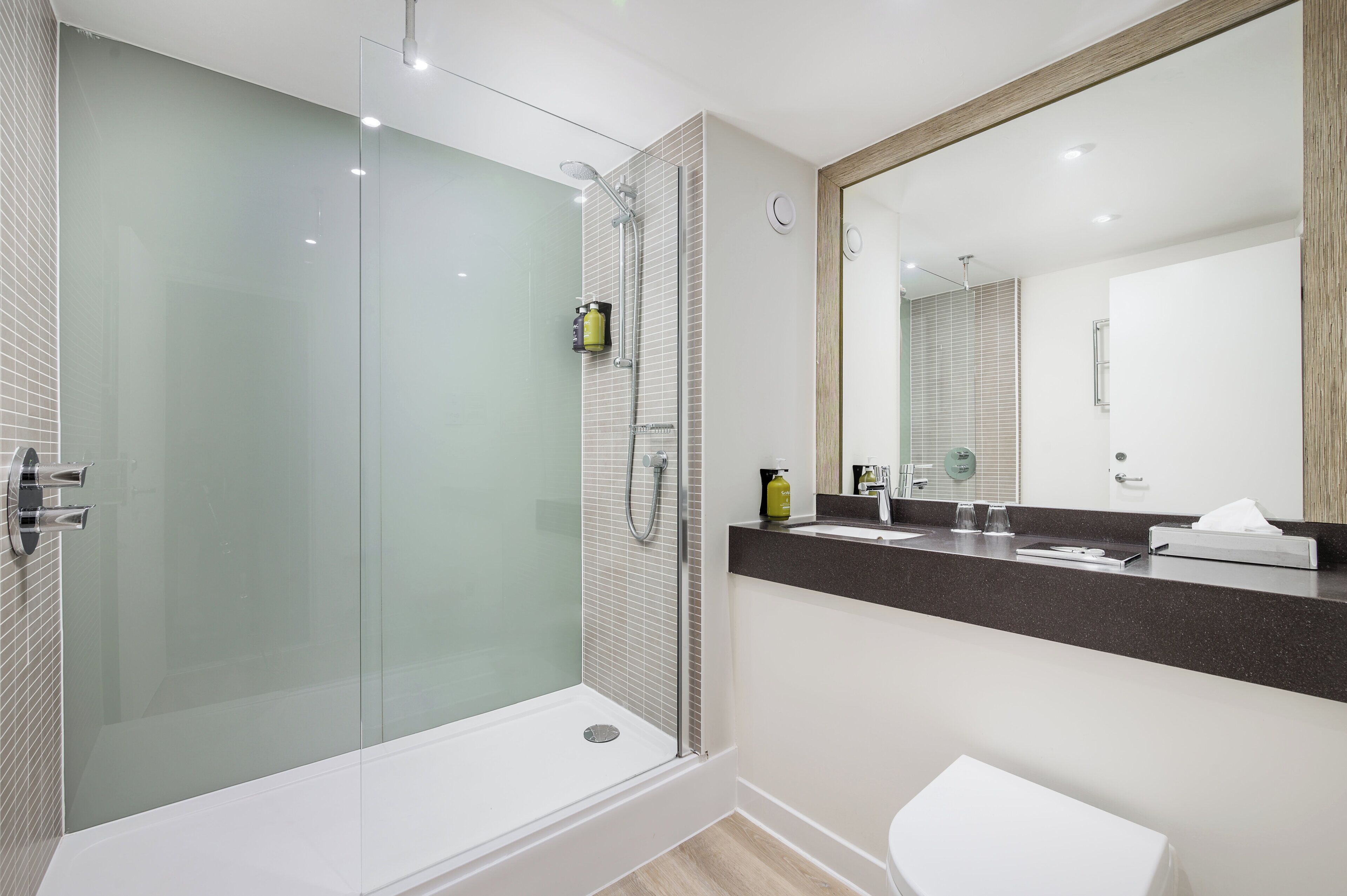 Photo - Holiday Inn Northampton by IHG