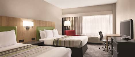 Family Suite, 1 Bedroom, Non Smoking | 1 bedroom, in-room safe, desk, laptop workspace