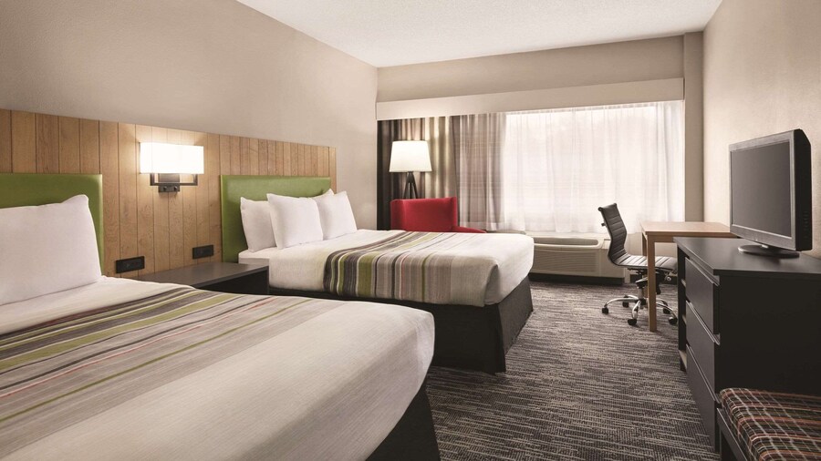 Country Inn & Suites by Radisson, Williamsburg East (Busch Gardens), VA