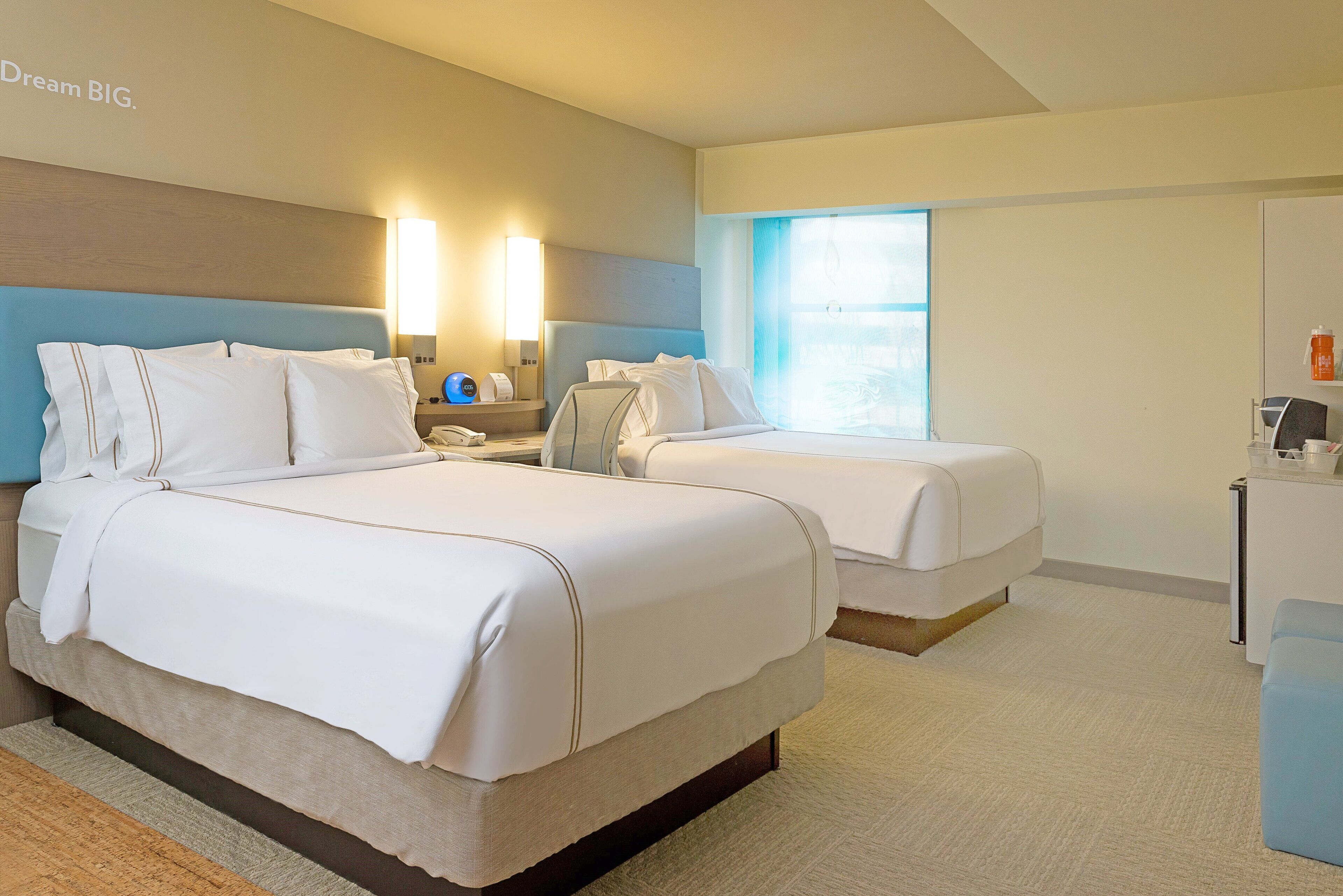 1 bedroom, individually decorated, individually furnished, desk