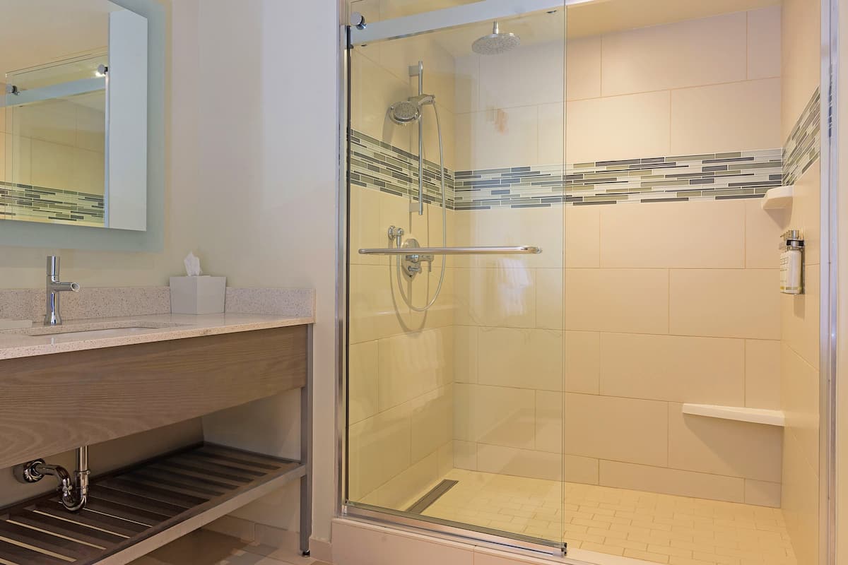 Decoración personalizada, muebles diferentes y escritorio