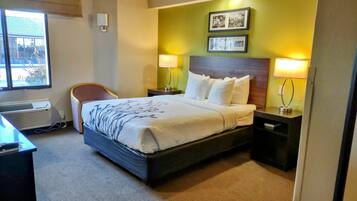 Room, 1 Queen Bed, Accessible, Non Smoking | Desk, iron/ironing board, free cribs/infant beds, rollaway beds