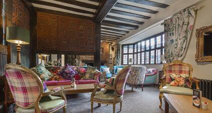 The White Horse Hotel, Romsey, Hampshire