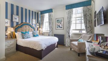 Classic Double Room | 1 bedroom, premium bedding, desk, blackout curtains