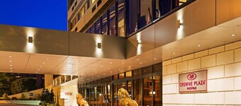 Crowne Plaza Knoxville Downtown University by IHG