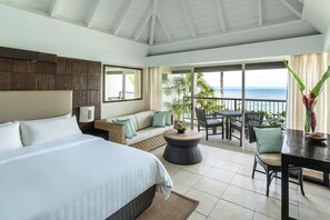 1 bedroom, premium bedding, in-room safe, desk