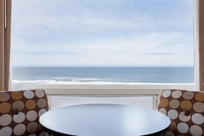 Seagrass Oceanfront Inn