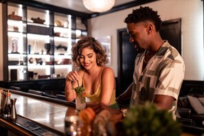 2 bar/lounge, bar tepi kolam renang