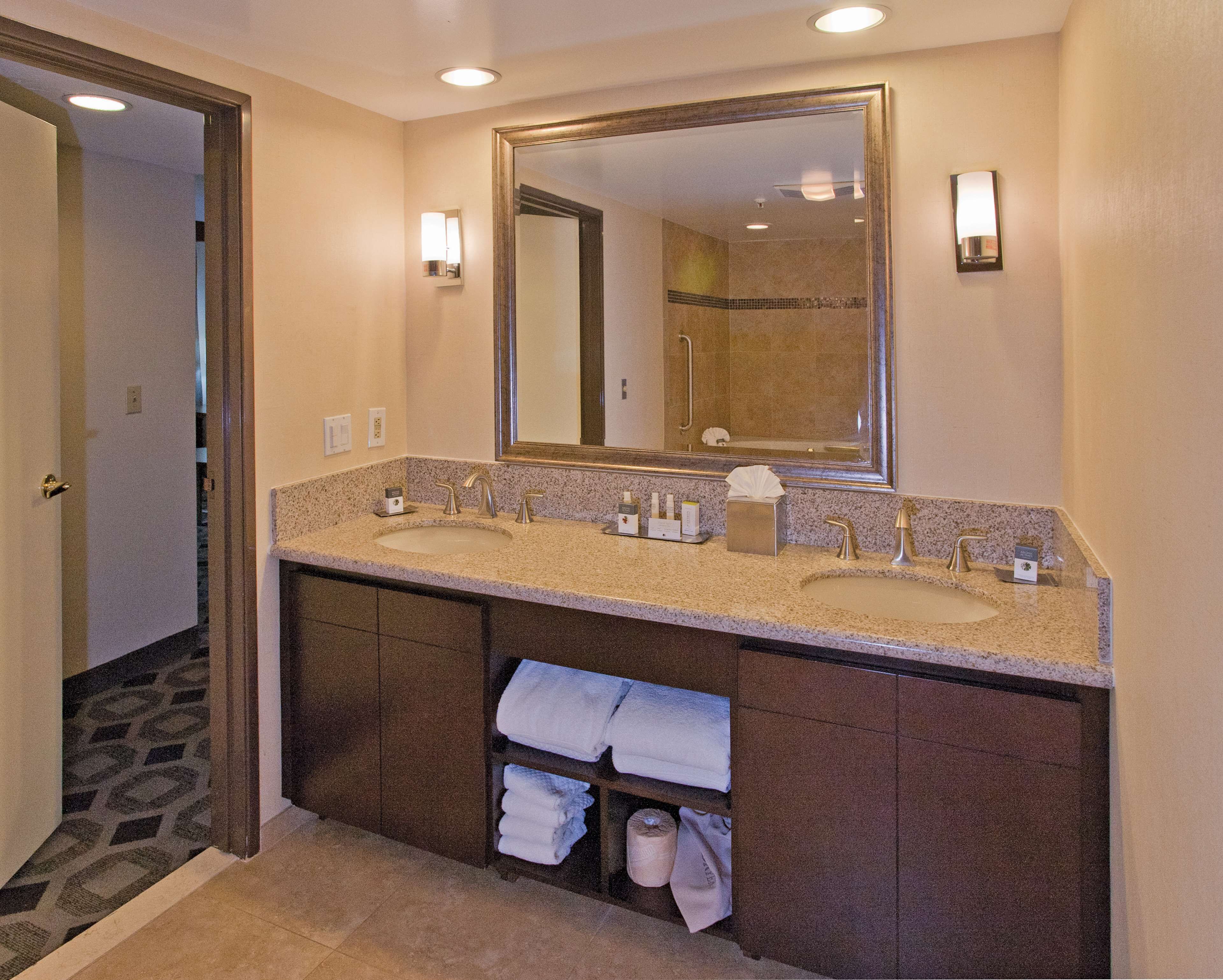 Foto - DoubleTree by Hilton Rosemead