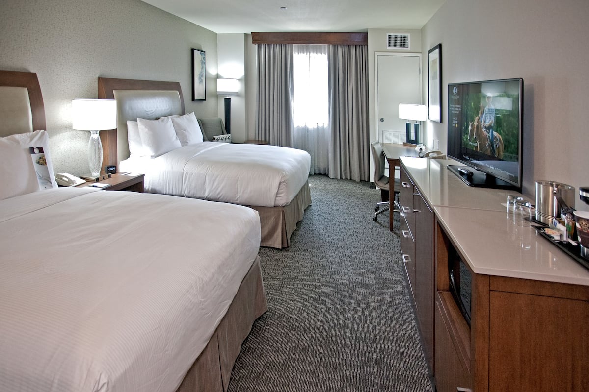 standard room, 2 double beds | hypo-allergenic bedding, in-room safe, desk, blackout curtains