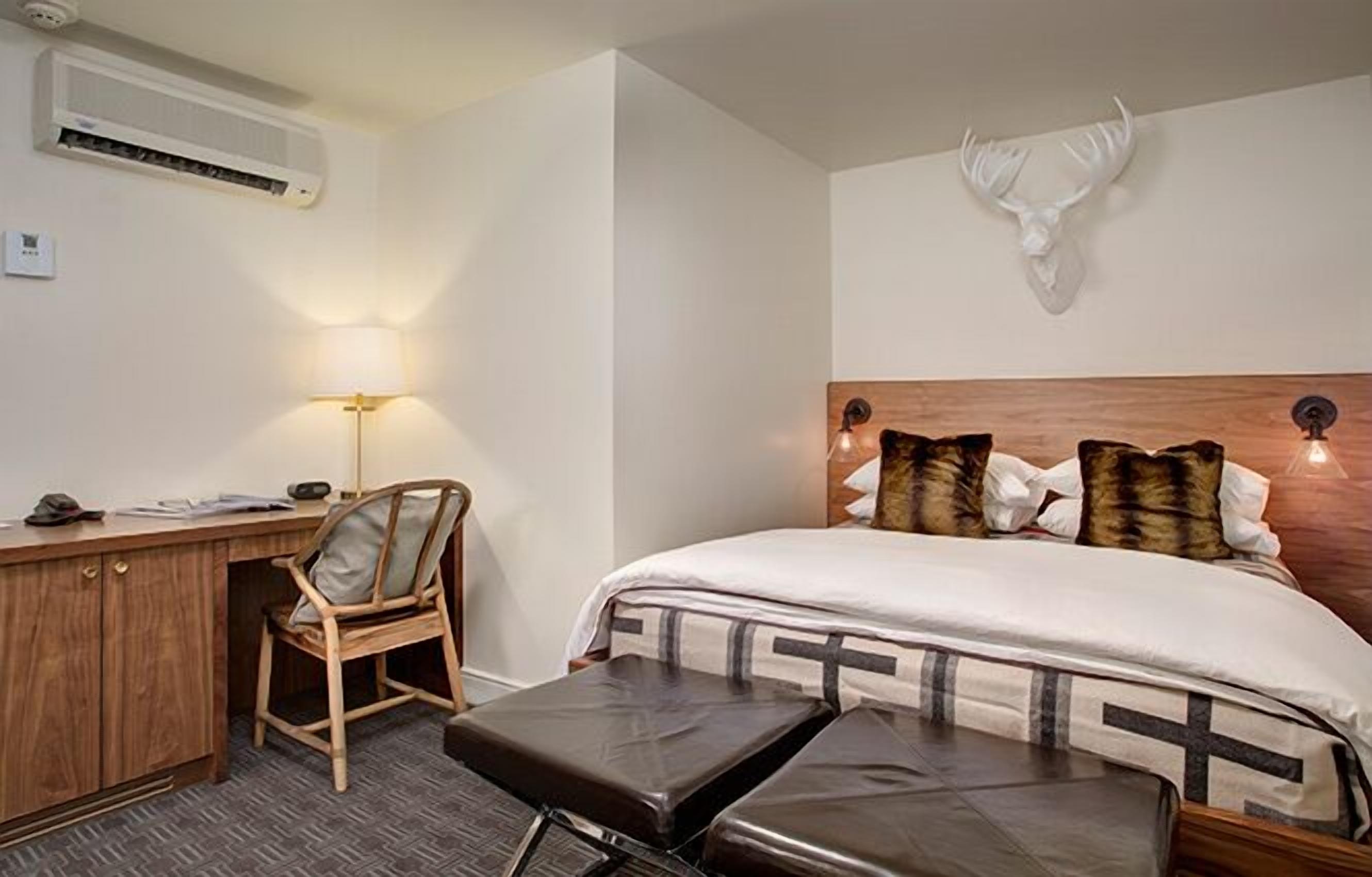 premium bedding, desk, iron/ironing board, free cots/infant beds