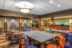 Dining - Comfort Inn Roswell-Dunwoody (Roswell)