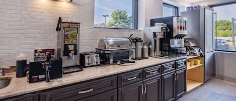 Free daily continental breakfast