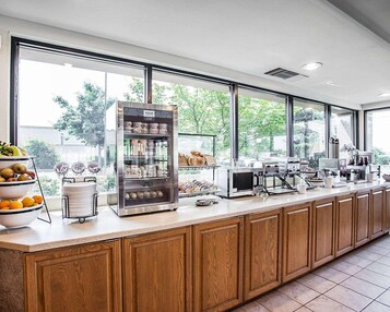 Free daily full breakfast