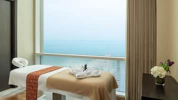Sauna, hot tub, steam room, body treatments, hydrotherapy, aromatherapy