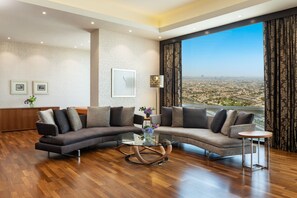 Suite, 1 King Bed, City View | Down comforters, pillowtop beds, free minibar items, in-room safe - Four Points by Sheraton Kuwait (Kuwait City)