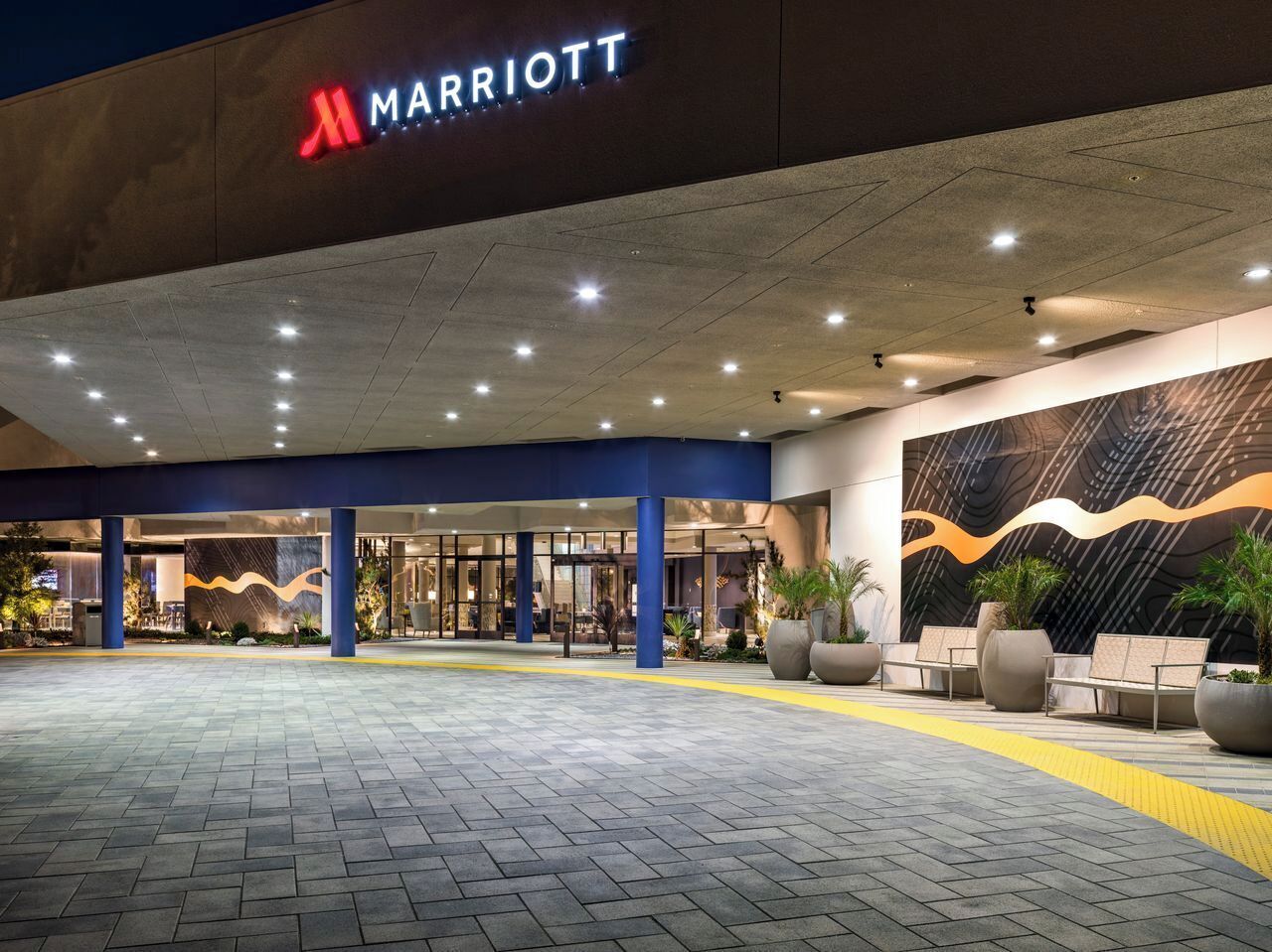 Vista frontal de la propiedad